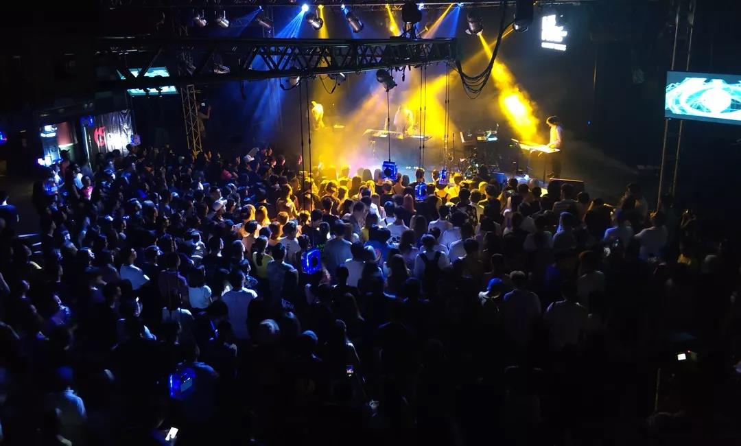 年轻就要Fun！正泰居家在这个夏天酷炫开Show